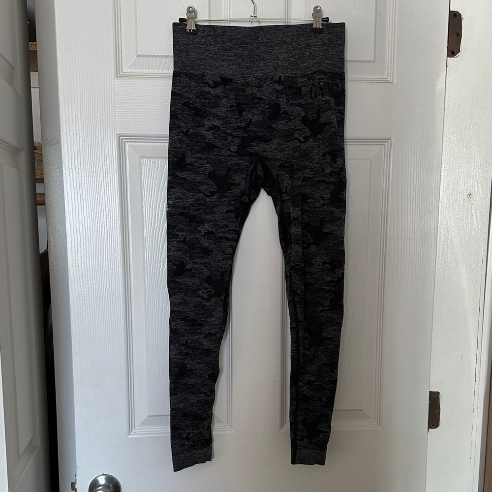 GYMSHARK Camo Leggings